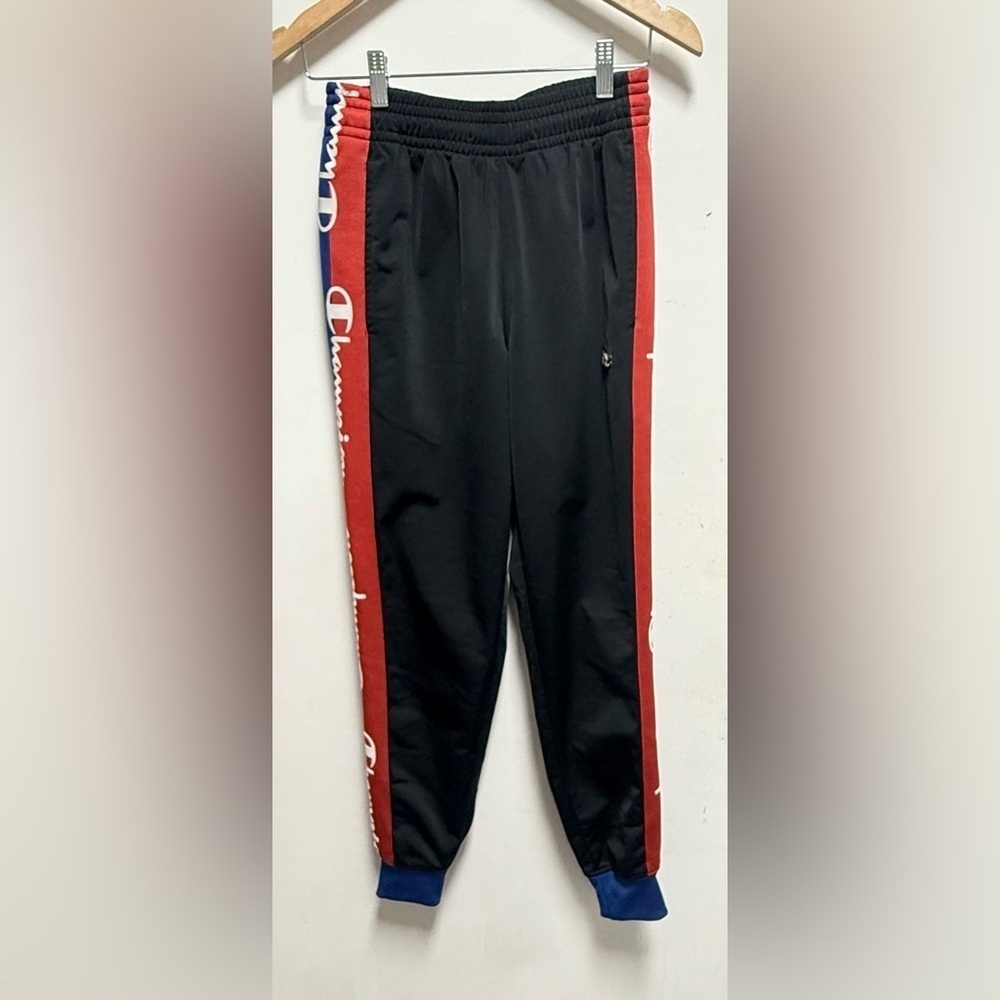 Champion Black Apparel Tag
